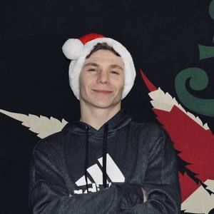 Meet your Posher, Kyle